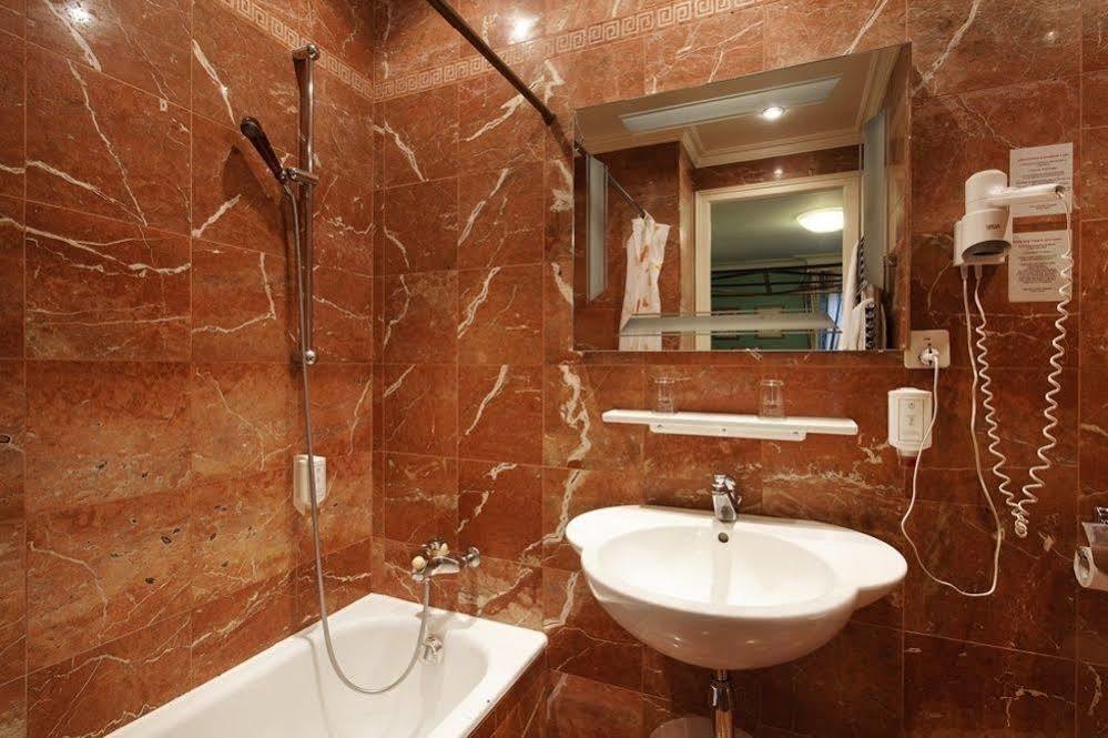 Hotel Central Женева Екстер'єр фото